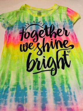 🎀 4/$20 Justice Girls Tie-Dye 'Together We Shine Bright' Graphic Tee Size 8